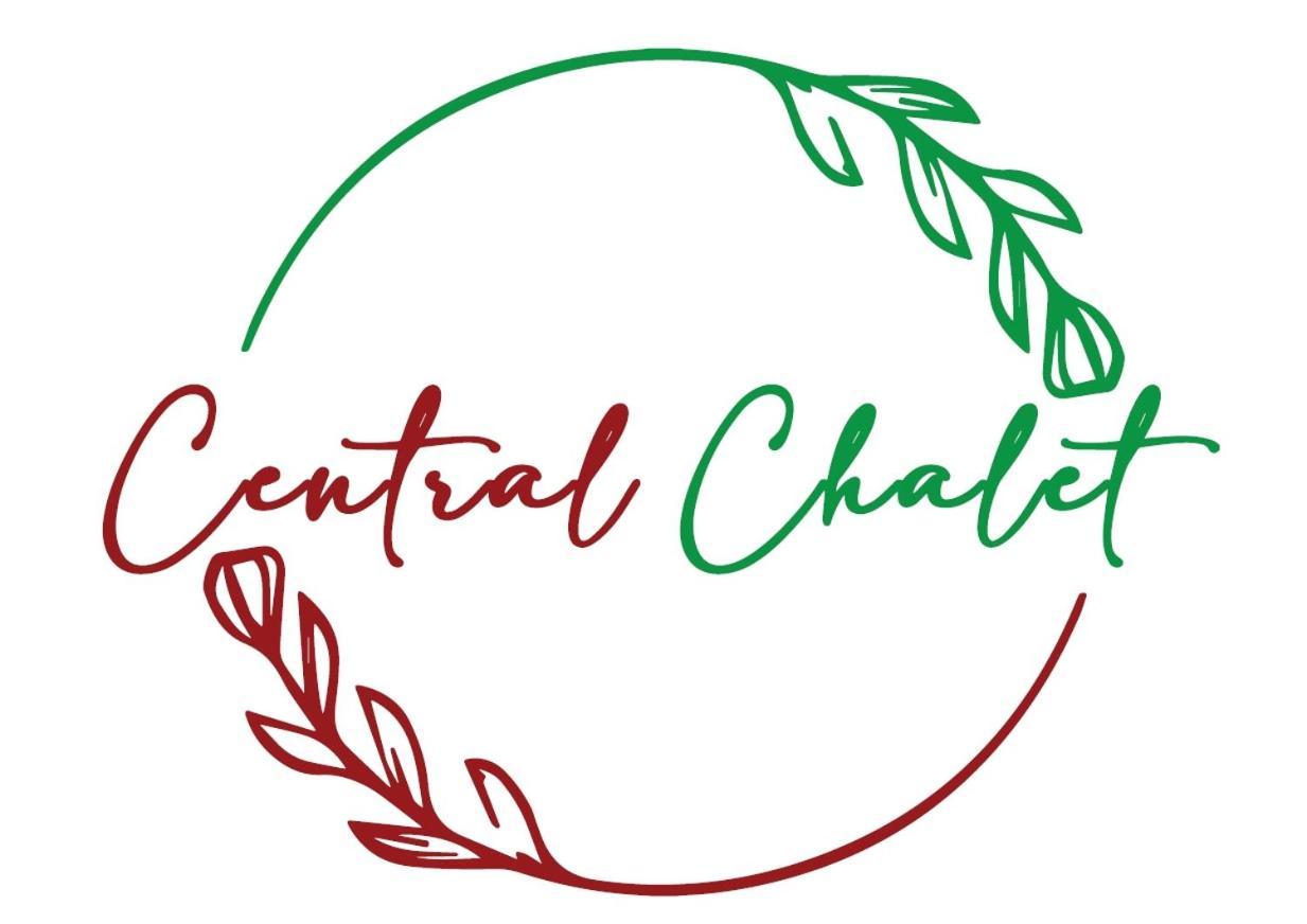 Central Chalet Varsag المظهر الخارجي الصورة